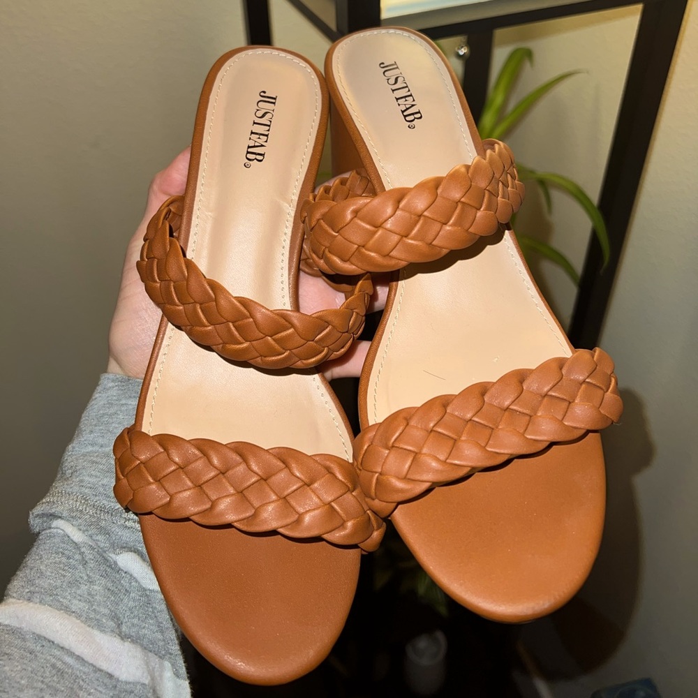 Brown Braid Style Heels size 8.5w